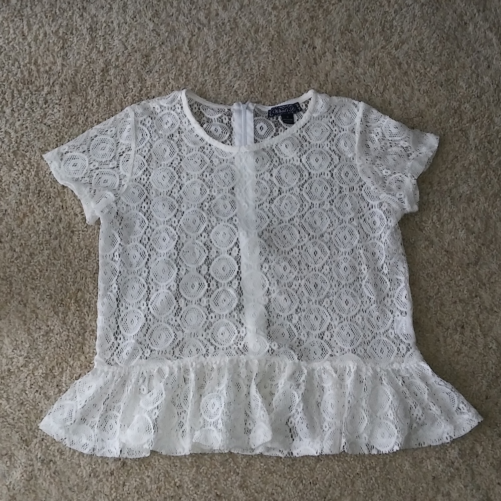 What's Hot | Short Sleeve Lace Blouse